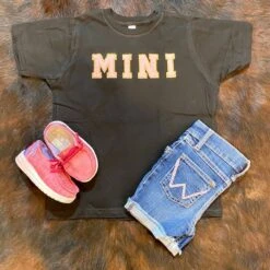 Mini Black Letter Patch Tee 7 Mini Black Letter Patch Tee -Ariat || HOOey || Cinch Shop IMG 6003